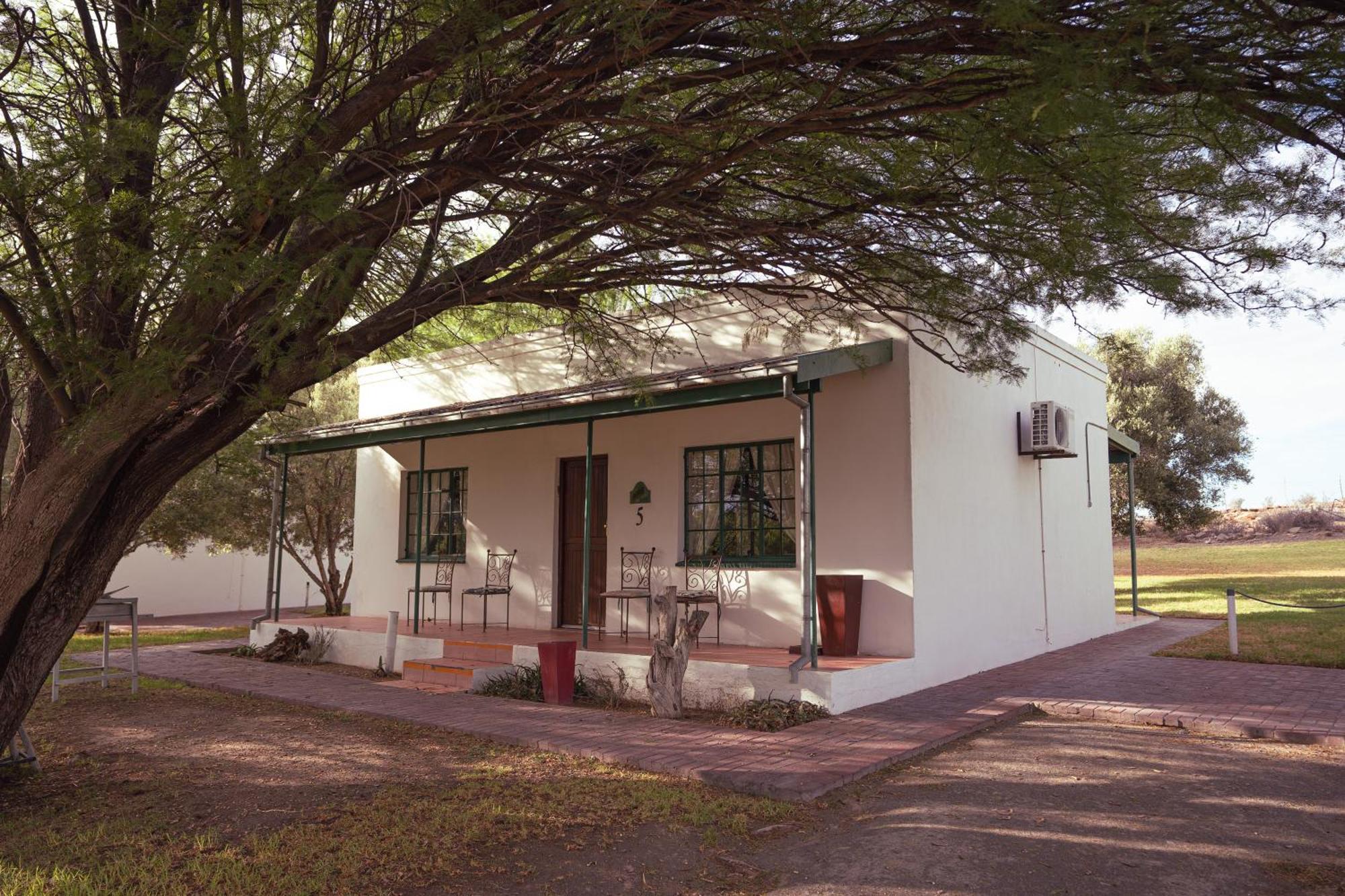 Olive Grove Guest Farm Villa Beaufort West Exterior foto