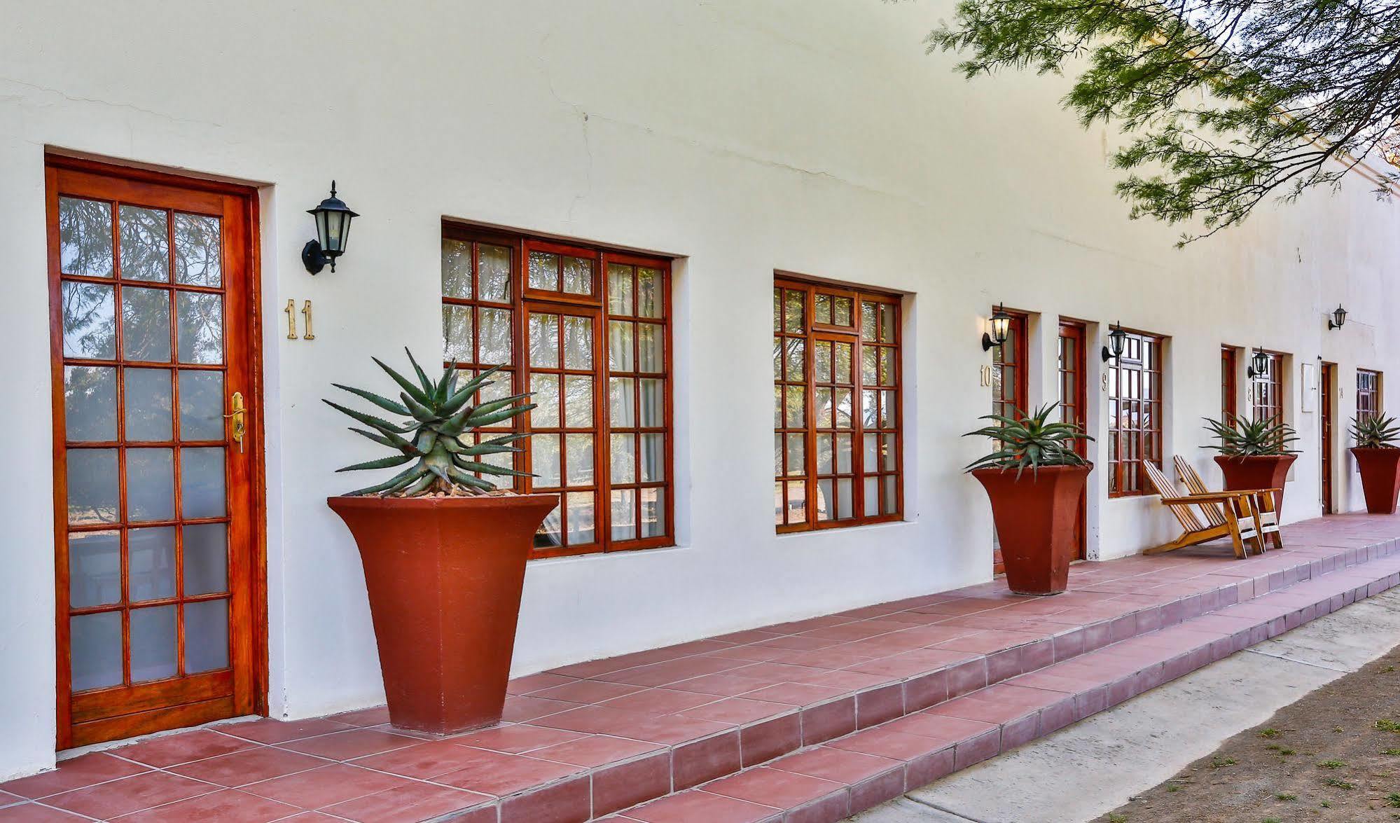 Olive Grove Guest Farm Villa Beaufort West Exterior foto